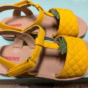 Gymboree Pineapple girls eyelet sandals Youth size 1